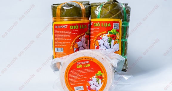 Cần tư vấn chọn mua giò lụa truyền thống hãy để Gia Truyền Food giúp bạn 