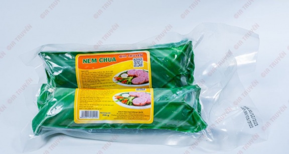 Cùng Gia Truyền Food hợp tác sản xuất nem chua Huế với chi phí ưu đãi