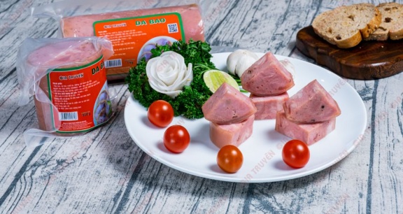 Đến với Thực Phẩm Gia Truyền để mua jambon thơm ngon, vệ sinh