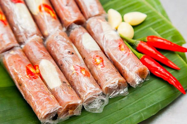 Phương thức kinh doanh nem chua miền Trung